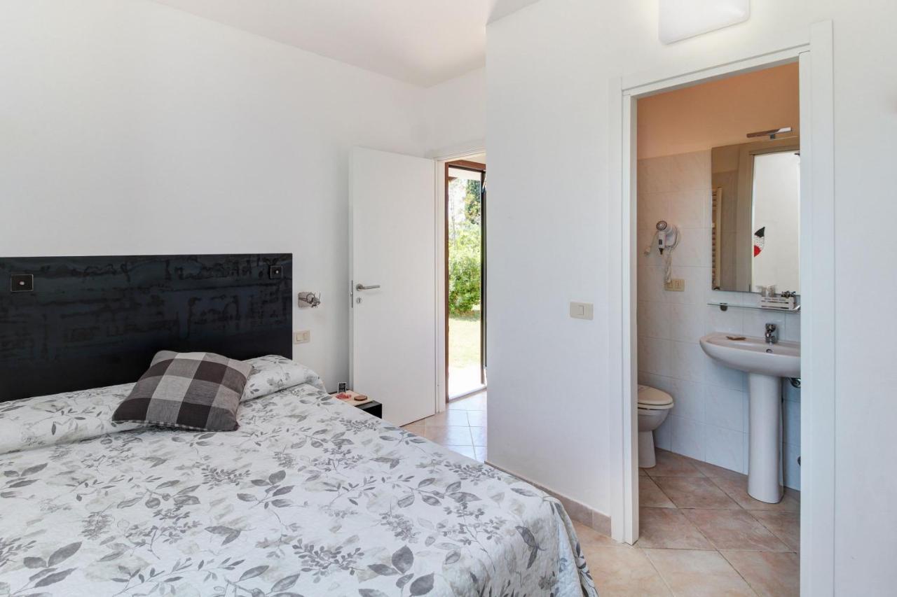 Artemisia Negli Ulivi B&B Magliano in Toscana Bagian luar foto