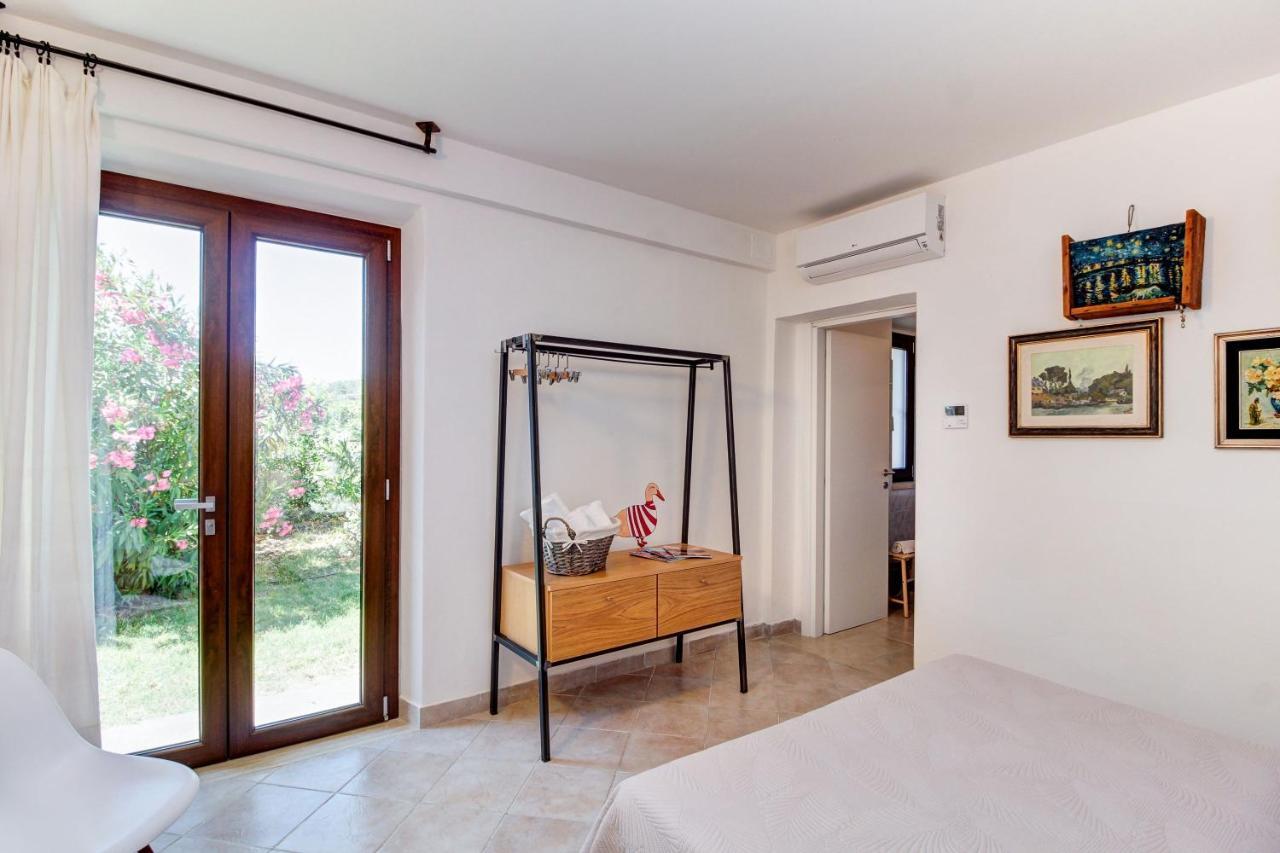 Artemisia Negli Ulivi B&B Magliano in Toscana Bagian luar foto