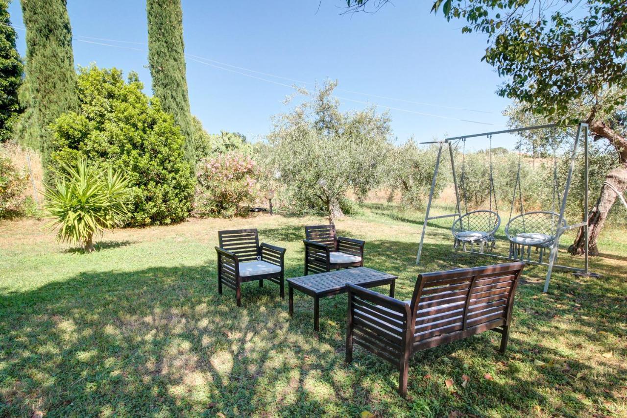 Artemisia Negli Ulivi B&B Magliano in Toscana Bagian luar foto